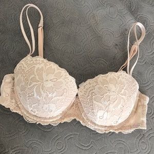 Victoria Secret date night push up bra